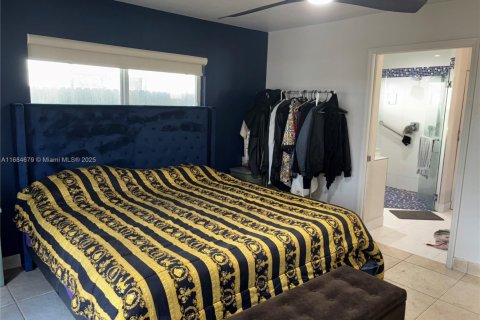 Casa en venta en Miami, Florida, 4 dormitorios № 1421783 - foto 24