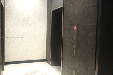 Copropriété à vendre à Miami, Floride: 1 chambre, 57.6 m2 № 1473067 - photo 28
