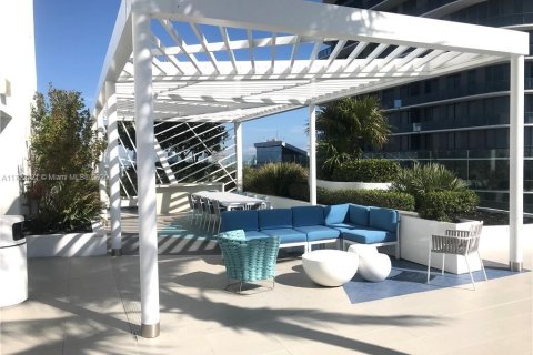 Copropriété à vendre à Miami, Floride: 1 chambre, 57.6 m2 № 1473067 - photo 6