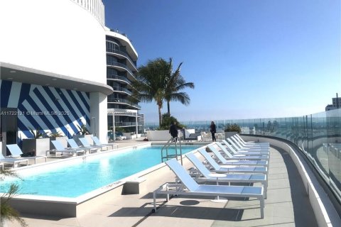 Copropriété à vendre à Miami, Floride: 1 chambre, 57.6 m2 № 1473067 - photo 5