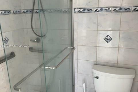 Снять в аренду кондоминиум в Майами-Бич, Флорида 1 спальня, 78.13м2, № 1983964 - фото 9