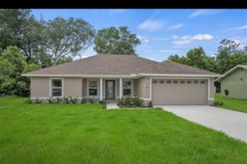 Casa en venta en Brooksville, Florida, 3 dormitorios, 150.59 m2 № 1758282 - foto 1