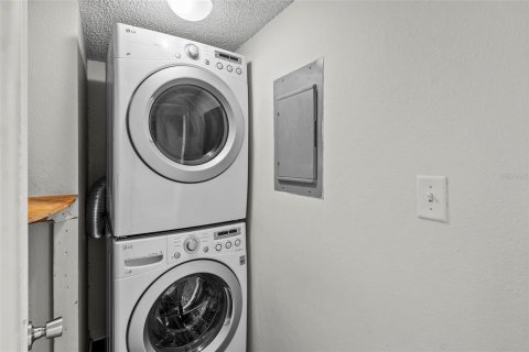 Copropriété à vendre à Clearwater, Floride: 2 chambres, 98.48 m2 № 2204483 - photo 20