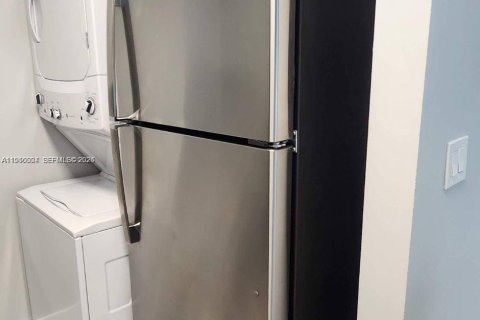 Copropriété à louer à Miami, Floride: 2 chambres, 69.68 m2 № 2011594 - photo 16