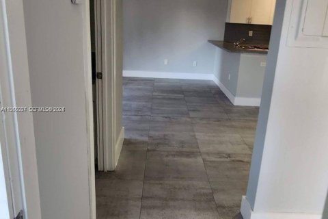 Copropriété à louer à Miami, Floride: 2 chambres, 69.68 m2 № 2011594 - photo 28