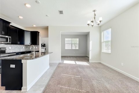 House in Orlando, Florida 3 bedrooms, 171.96 sq.m. № 2202504 - photo 18
