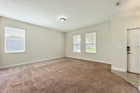 House in Orlando, Florida 3 bedrooms, 171.96 sq.m. № 2202504 - photo 13