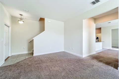 House in Orlando, Florida 3 bedrooms, 171.96 sq.m. № 2202504 - photo 15