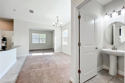House in Orlando, Florida 3 bedrooms, 171.96 sq.m. № 2202504 - photo 27