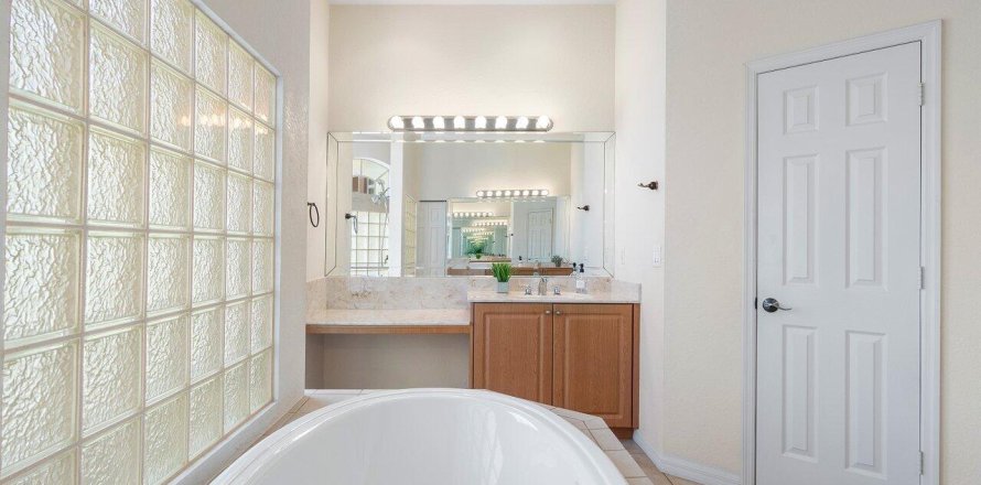 Casa en Loxahatchee Groves, Florida 4 dormitorios, 309.92 m2 № 940934