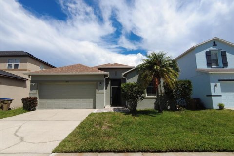 House in Kissimmee, Florida 3 bedrooms, 173.36 sq.m. № 1906778 - photo 7