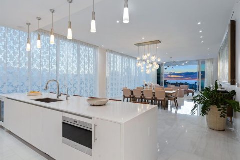Condominio en venta en Longboat Key, Florida, 4 dormitorios, 370.59 m2 № 1442286 - foto 6