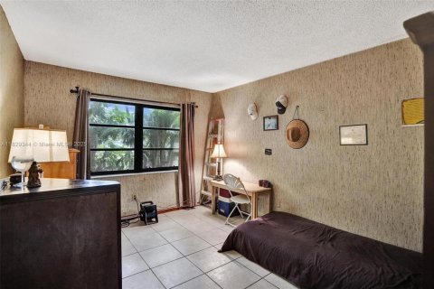 Condominio en venta en Miami, Florida, 3 dormitorios, 115.2 m2 № 1809383 - foto 14