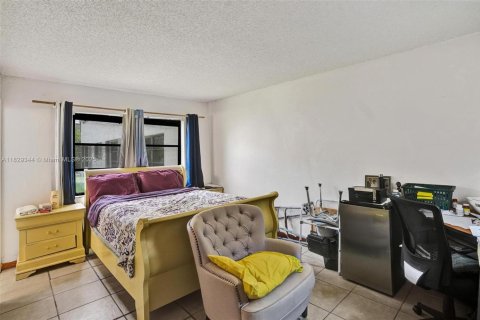 Condominio en venta en Miami, Florida, 3 dormitorios, 115.2 m2 № 1809383 - foto 8