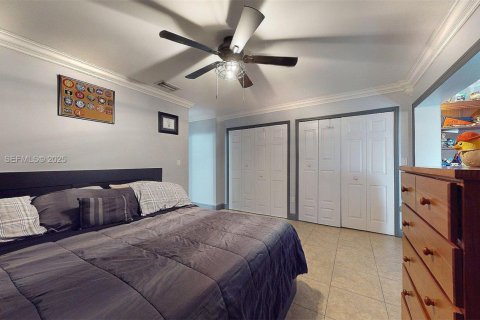 Touwnhouse à vendre à Miami, Floride: 2 chambres, 108.7 m2 № 1990443 - photo 26