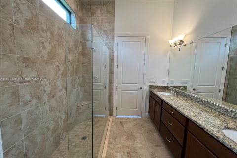 Villa ou maison à louer à Port St. Lucie, Floride: 3 chambres, 144.09 m2 № 1946918 - photo 6