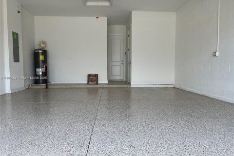 Villa ou maison à louer à Port St. Lucie, Floride: 3 chambres, 144.09 m2 № 1946918 - photo 11
