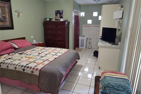 Villa ou maison à vendre à Ruskin, Floride: 4 chambres, 182.83 m2 № 1749467 - photo 4