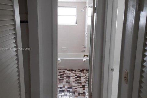 Купить кондоминиум в Холливуд, Флорида 1 спальня, 60.39м2, № 2009202 - фото 5