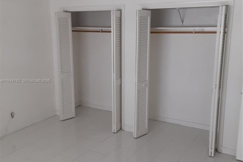 Купить кондоминиум в Холливуд, Флорида 1 спальня, 60.39м2, № 2009202 - фото 8