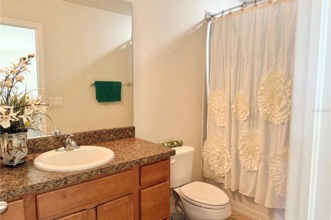 Townhouse in Brandon, Florida 3 bedrooms, 172.8 sq.m. № 1847164 - photo 18