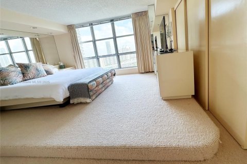 Condominio en alquiler en Aventura, Florida, 3 dormitorios, 157.38 m2 № 2035531 - foto 28