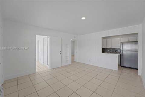 Villa ou maison à louer à Deerfield Beach, Floride: 2 chambres, 217.21 m2 № 1990100 - photo 7