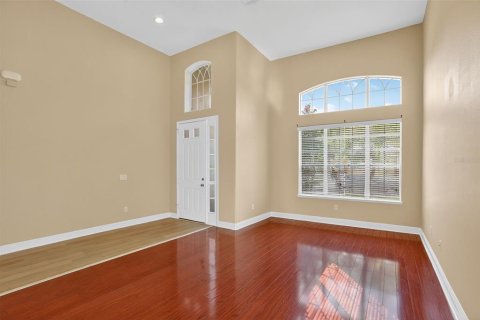 House in Orlando, Florida 4 bedrooms, 264.59 sq.m. № 1858459 - photo 6