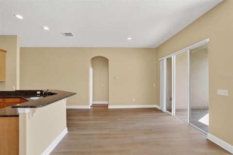 House in Orlando, Florida 4 bedrooms, 264.59 sq.m. № 1858459 - photo 17