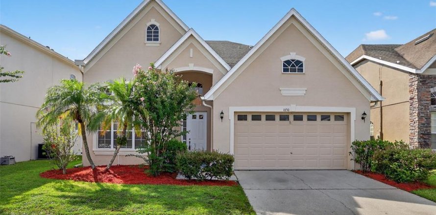 House in Orlando, Florida 4 bedrooms, 264.59 sq.m. № 1858459