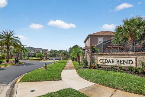 Villa ou maison à vendre à Orlando, Floride: 4 chambres, 264.59 m2 № 1858459 - photo 2