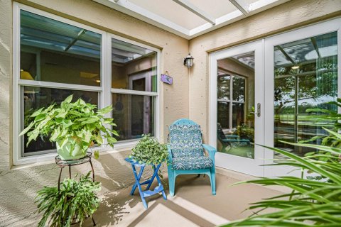 Townhouse in Vero Beach, Florida 3 bedrooms, 162.58 sq.m. № 2088070 - photo 27