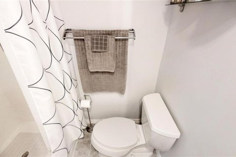 Condominio en alquiler en Clearwater, Florida, 2 dormitorios, 103.21 m2 № 2213863 - foto 9