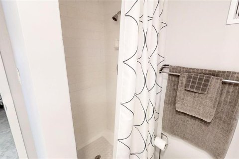 Condominio en alquiler en Clearwater, Florida, 2 dormitorios, 103.21 m2 № 2213863 - foto 10