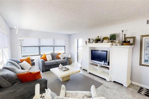 Condominio en alquiler en Clearwater, Florida, 2 dormitorios, 103.21 m2 № 2213863 - foto 18