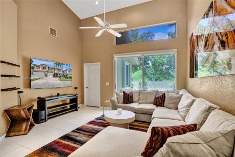 Adosado en venta en Coral Springs, Florida, 3 dormitorios, 149.2 m2 № 1834290 - foto 17