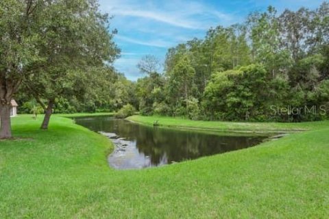 House in New Port Richey, Florida 3 bedrooms, 150.97 sq.m. № 1911660 - photo 5