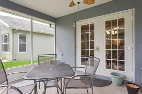 House in New Port Richey, Florida 3 bedrooms, 150.97 sq.m. № 1911660 - photo 3