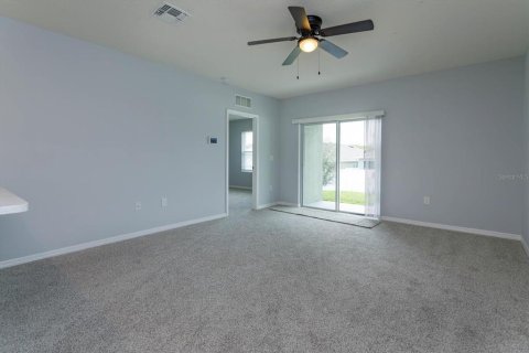House in Leesburg, Florida 3 bedrooms, 142.05 sq.m. № 1369722 - photo 8
