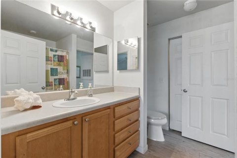 Condominio en venta en Orlando, Florida, 2 dormitorios, 116.59 m2 № 1833360 - foto 18