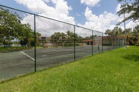 Copropriété à louer à Sunrise, Floride: 2 chambres, 87.7 m2 № 2365699 - photo 21
