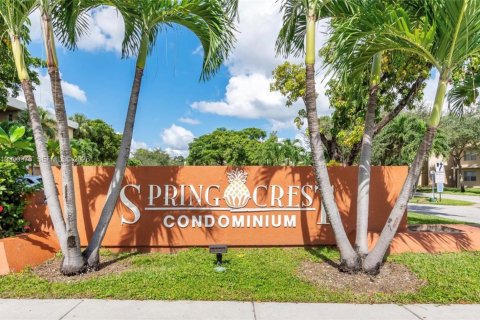 Copropriété à louer à Sunrise, Floride: 2 chambres, 87.7 m2 № 2365699 - photo 24