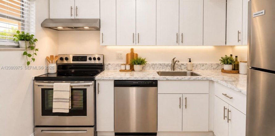 Condo à Sunrise, Floride, 2 chambres № 2365699