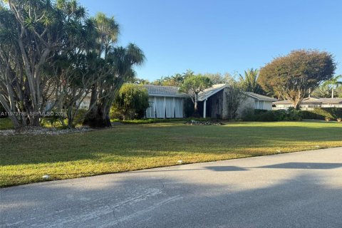 House in Palmetto Bay, Florida 5 bedrooms, 267.56 sq.m. № 2033395