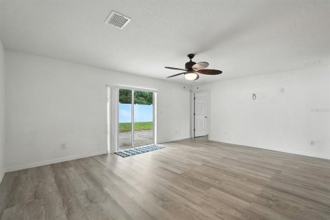 Casa en venta en Palm Coast, Florida, 4 dormitorios, 145.11 m2 № 1909560 - foto 21