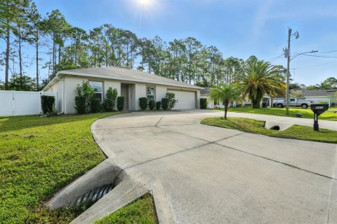 Casa en venta en Palm Coast, Florida, 4 dormitorios, 145.11 m2 № 1909560 - foto 3