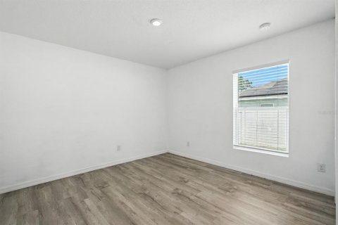 Casa en venta en Palm Coast, Florida, 4 dormitorios, 145.11 m2 № 1909560 - foto 24