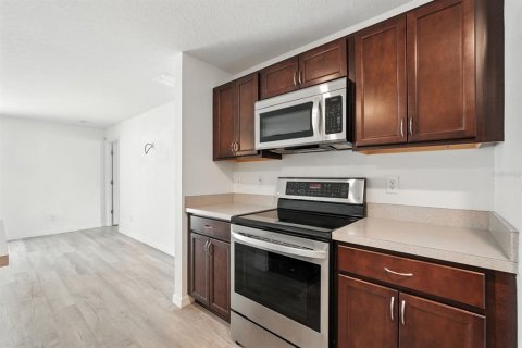 Casa en venta en Palm Coast, Florida, 4 dormitorios, 145.11 m2 № 1909560 - foto 18