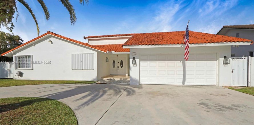 Casa en Miami, Florida 3 dormitorios, 188.68 m2 № 1693408