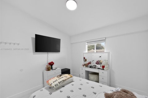 Купить виллу или дом в Майами-Гарденс, Флорида 3 спальни, 131.55м2, № 2050514 - фото 11